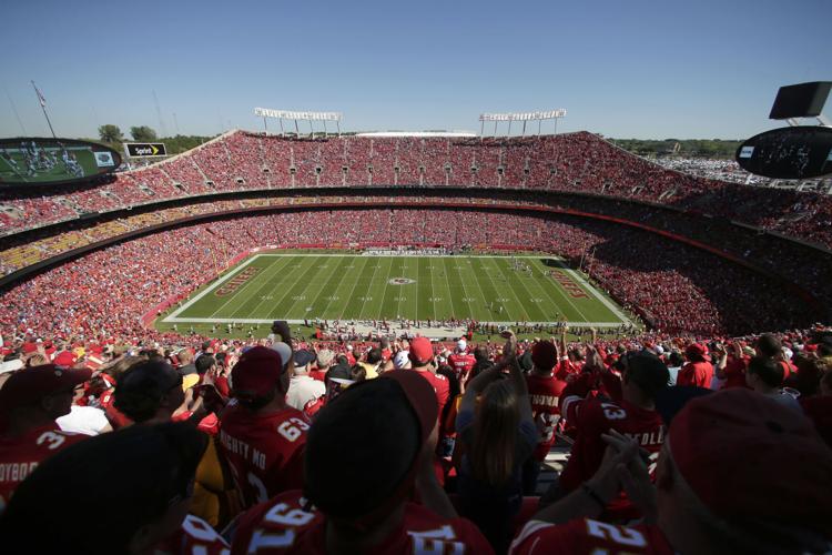 Stadiums-Chiefs-Royals