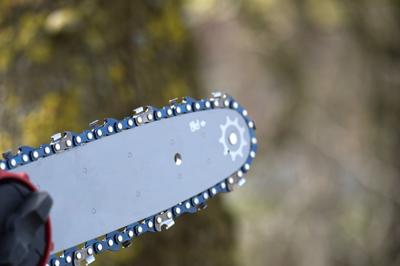Are Specialty Carbide Chainsaw Chains Worth It? What Contractors Need to Know