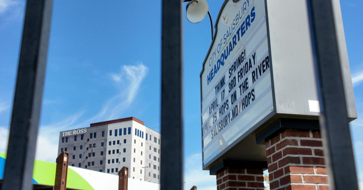 A labor dispute is taking shape in Salisbury