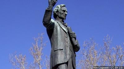 Jefferson Davis Statue Torn Down in Richmond, Virginia