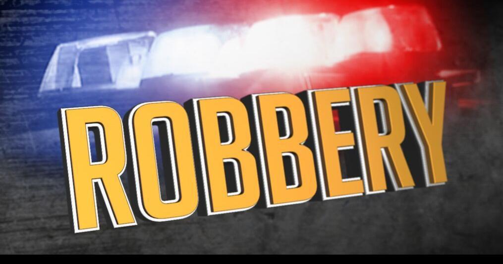 Masked Men Steal Merchandise From Dover Verizon