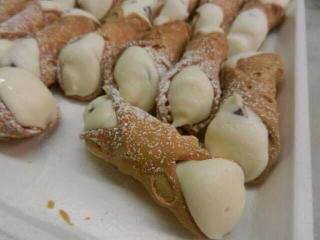 12342683_539290509567882_6190496361219733955_n