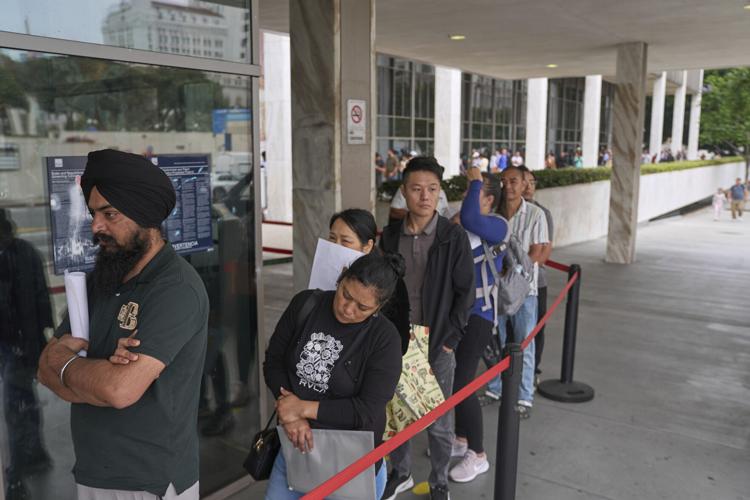 Immigration Los Angeles Detention