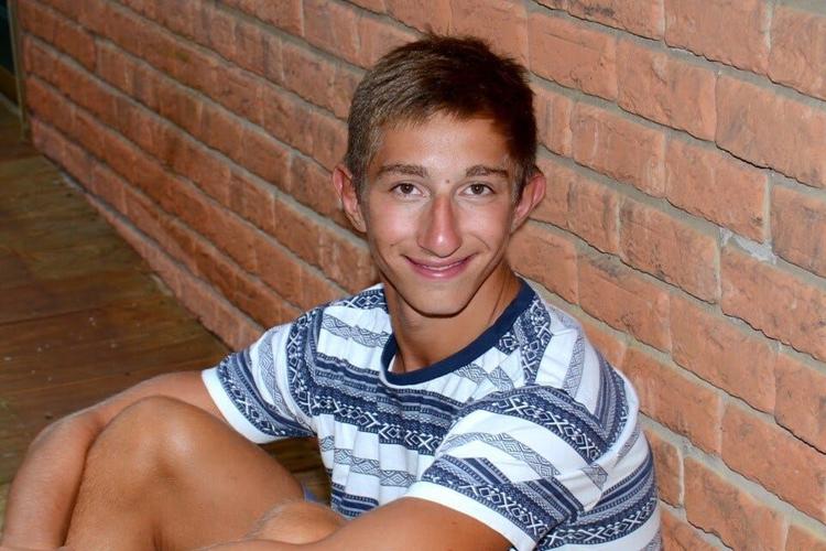 Grief & Gratitude; Organ Donor's Family Spends Afternoon with Recipients