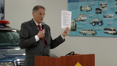 Sen. Bryant Richardson holding the Republican party "Contract with Delaware Voters."