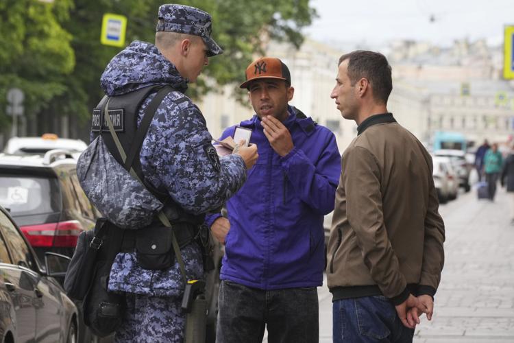 Russia Migrants
