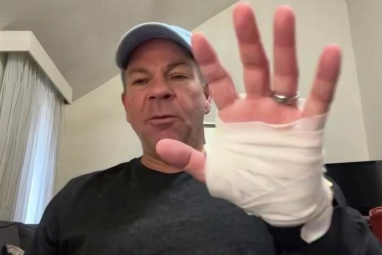 Ice Rink Shooting-Hero