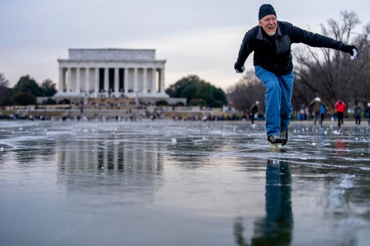 Trump Reflecting Pool Police