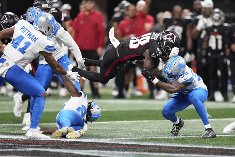 Lions Falcons Football