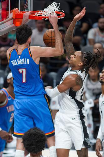 Thunder Spurs Basketball