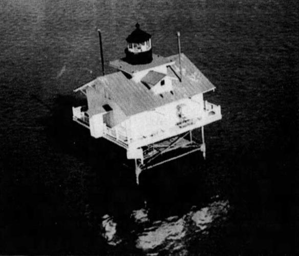 HONEYMOON LIGHTHOUSE