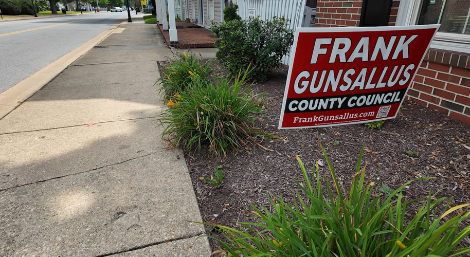 Sign supporting Frank Gunsallus for Talbot County Council.