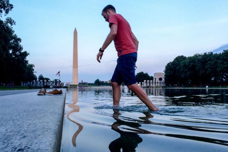 Trump Reflecting Pool Police