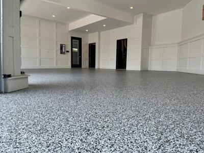 Garage Floor Firm Publishes 10-Point Homeowner Guide