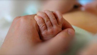 Del. Officials Eye Risk to Infants of Adult Substance Use