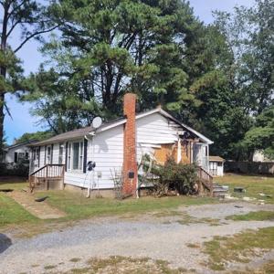 House Fire Displaces Four Residents in Chestertown