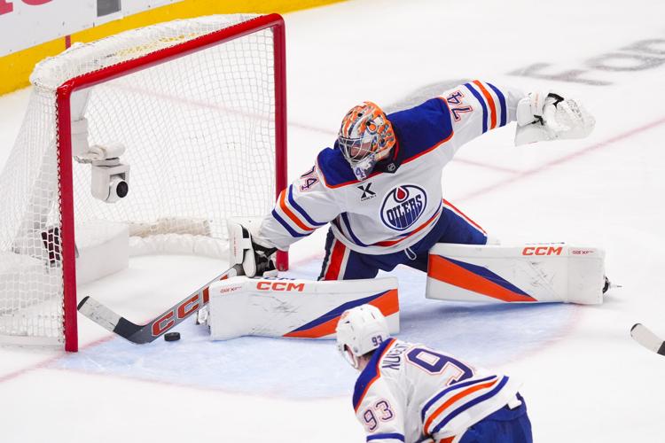 APTOPIX Oilers Stars Hockey