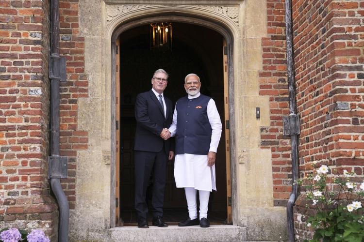 APTOPIX Britain India