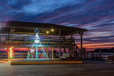 The Science Behind The Perfect Photo of Christmas Decorations