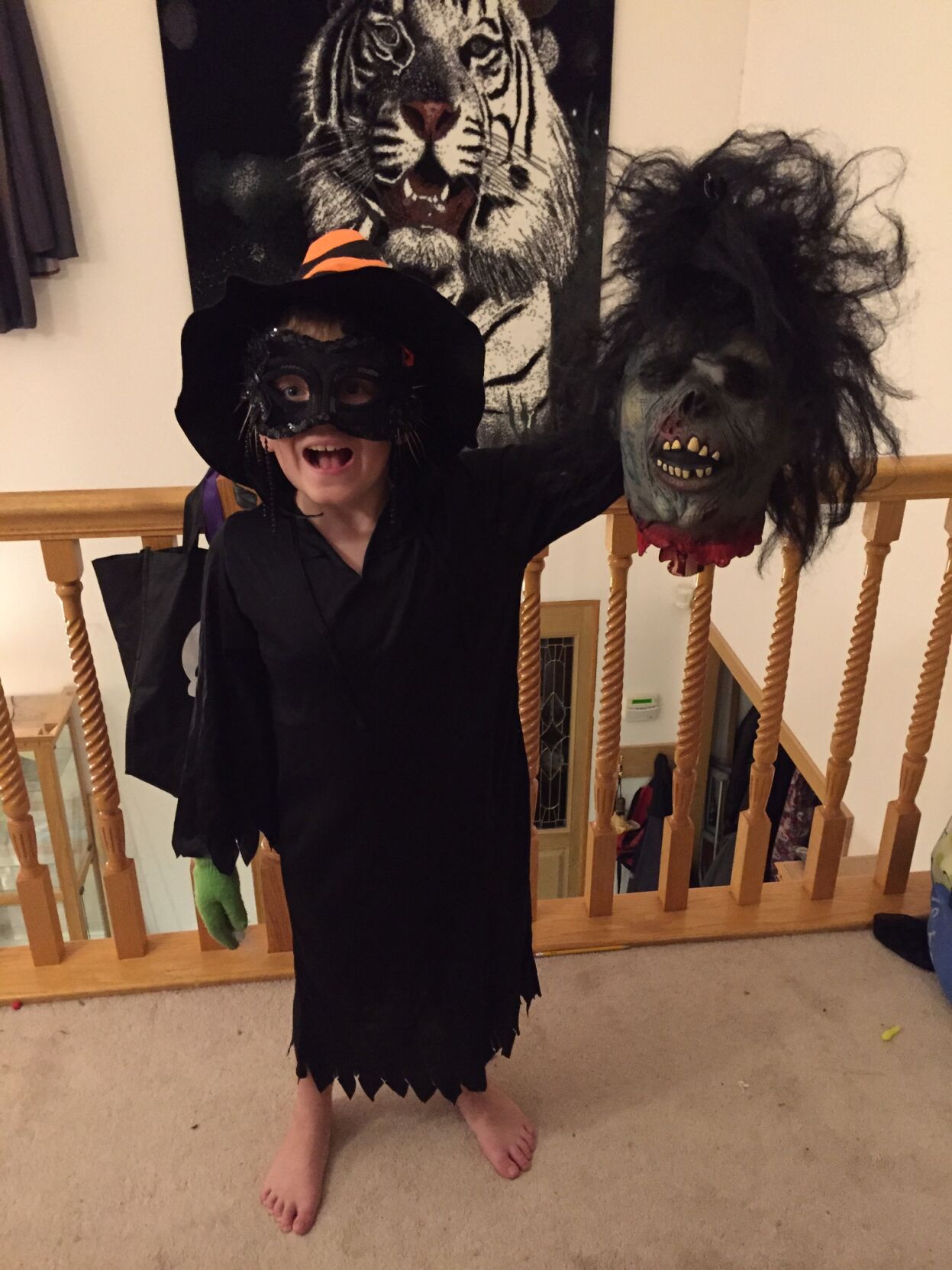 Gavyn Holochwost. Chance, MD