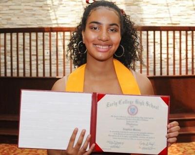 16-year-old Delaware Girl Gets $1.2M in Scholarship Offers