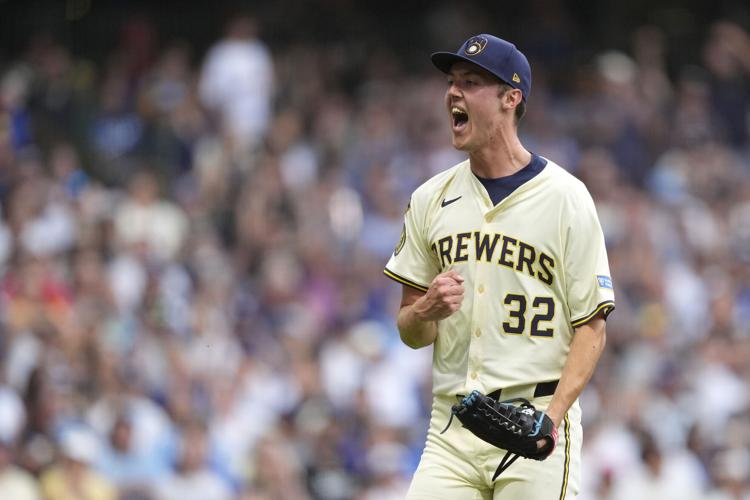 Dodgers Brewers Baseball