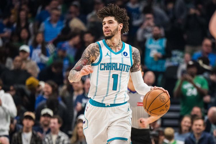 Hornets Mavericks Basketball