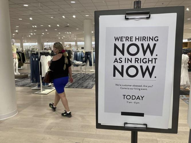 US Unemployment Claims Fall to 376,000, Sixth Straight Drop