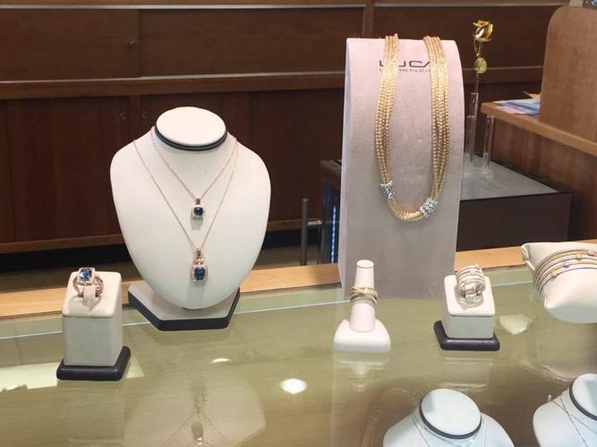 25383080_10215467094972823_1721738597_o