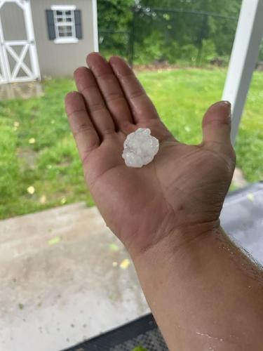 Hail in Laurel