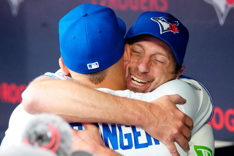 Reds Blue Jays Baseball
