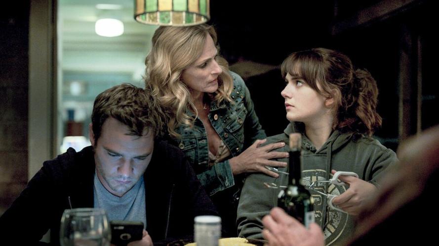 Movie Review – CODA (Best Picture)