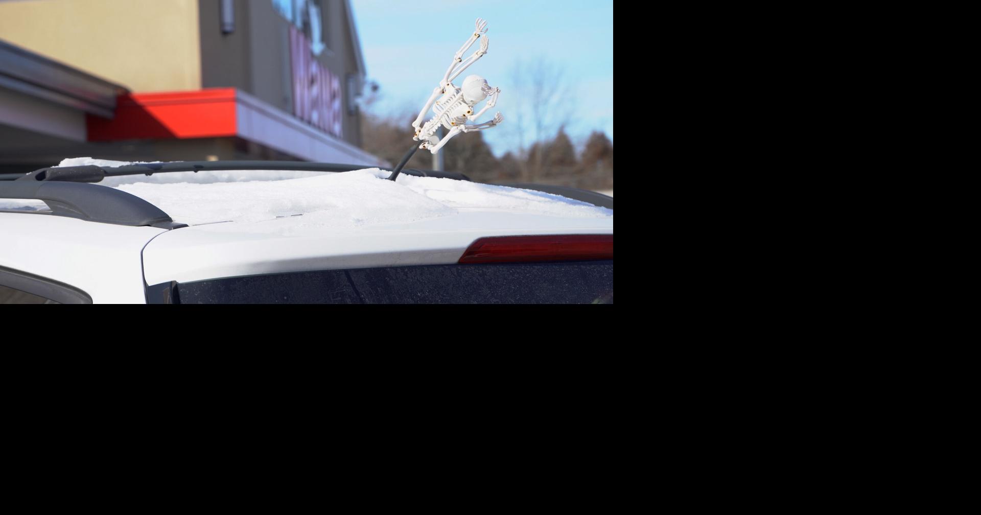 Clear it before you steer it; Delaware lawmakers push for winter driver safety bill