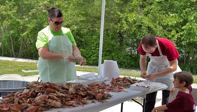 crab-picking