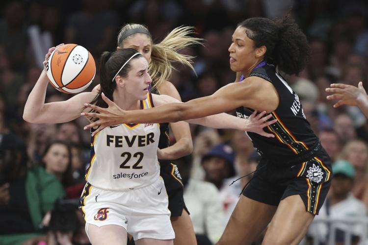 APTOPIX Sun Fever Basketball