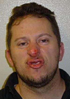 Man Charged With Carjacking Taxi Cab Driver