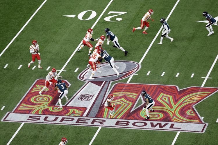 On Football-Schedule Preview