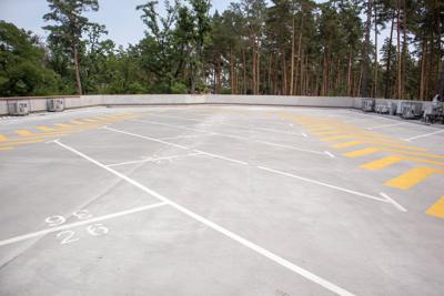 Commercial Parking Lot Design Guide: Layout Standards, Drainage & Paving Costs