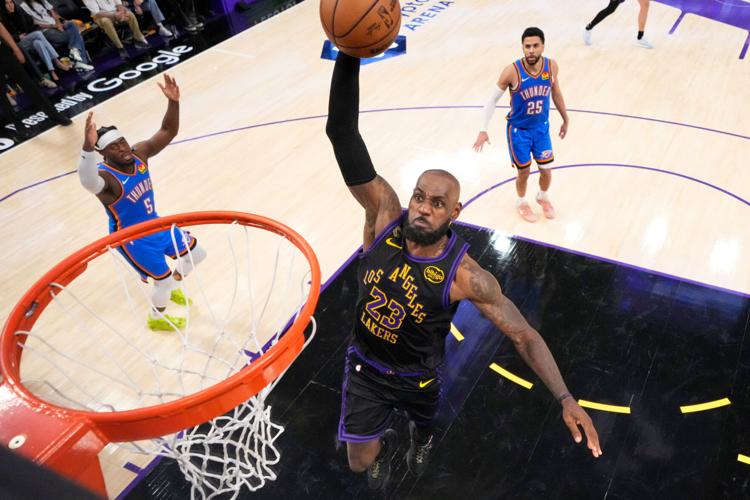 APTOPIX Thunder Lakers Basketball