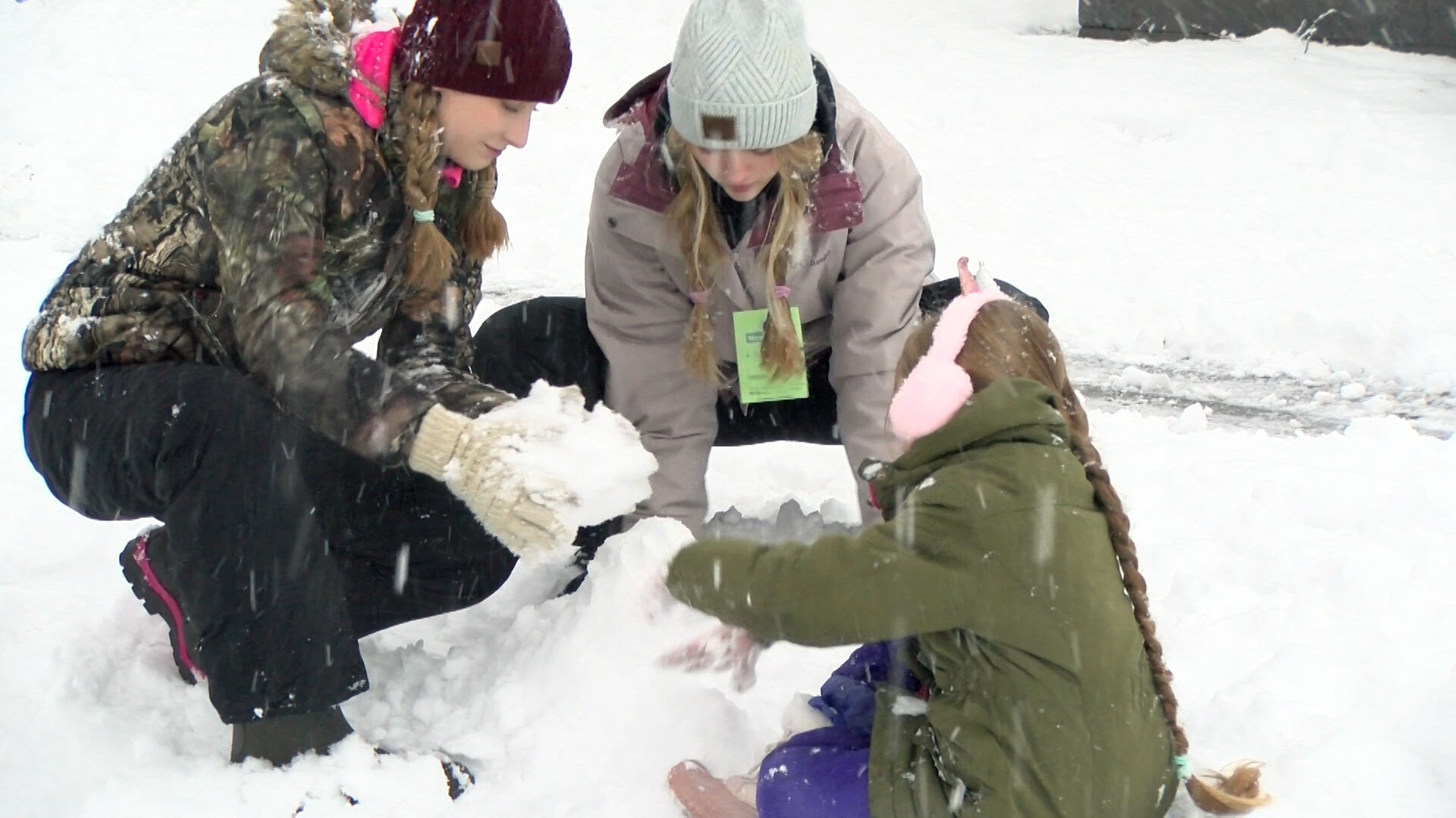 Snow Blankets Much of Caroline County | Latest News | wboc.com