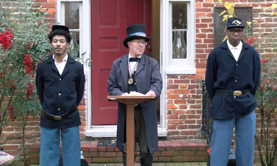 Cambridge community honors Lincoln with Gettysburg Address reenactment