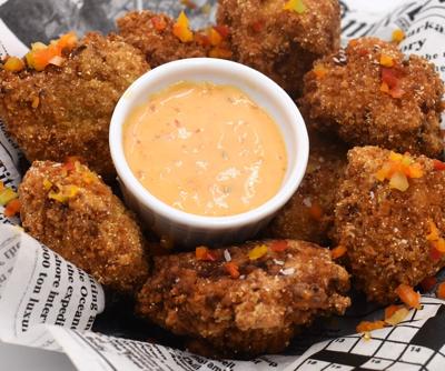 Crispy Crab Frtter Pix.JPG
