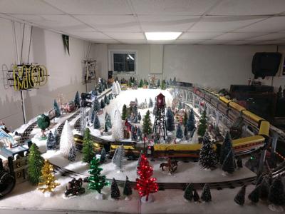 SCOTT MCCURDY Christmas Train Garden, Allen MD