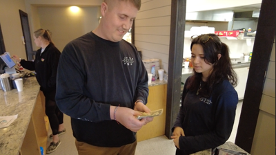 Pizza King Employees Counting Tips