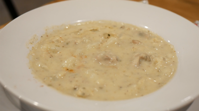 DVL1933D.00_04_39_27.Still002