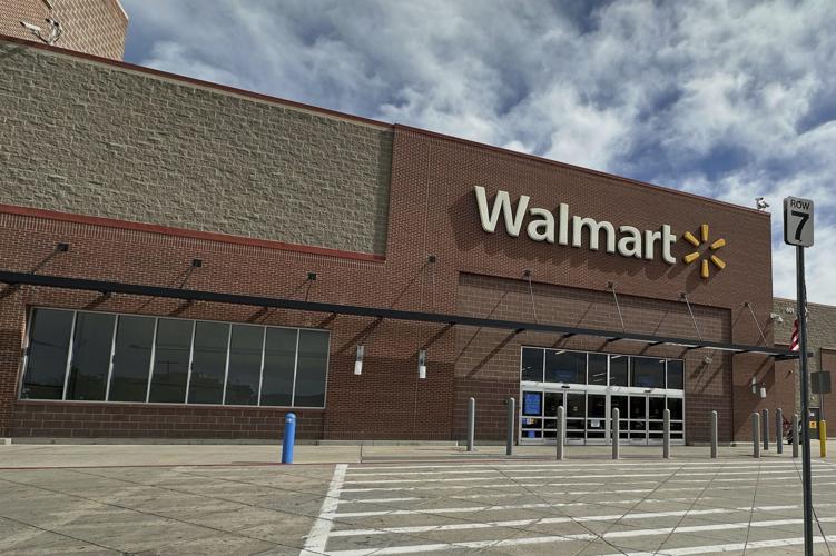 TRUMP-WALMART