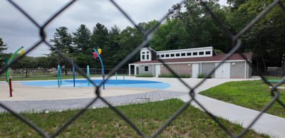 Splash pad at Dover Park still fenced in and not open to public.