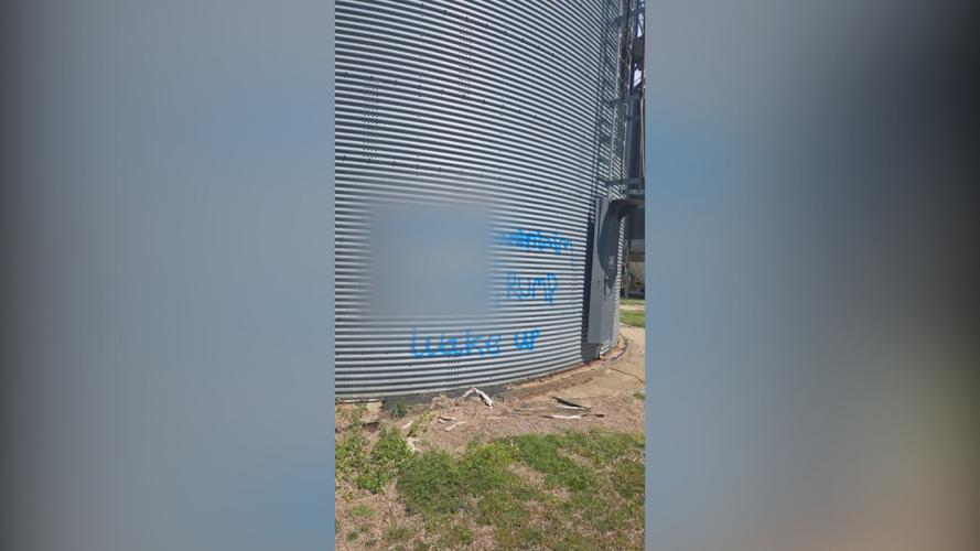 GRAFFITI ON GRAIN BIN