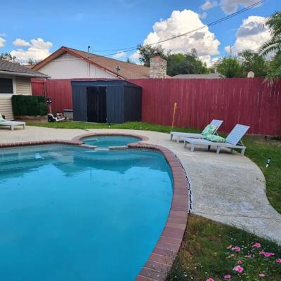 65% of Pools Leak Within 15 Years, Draining Hill Country Aquifer