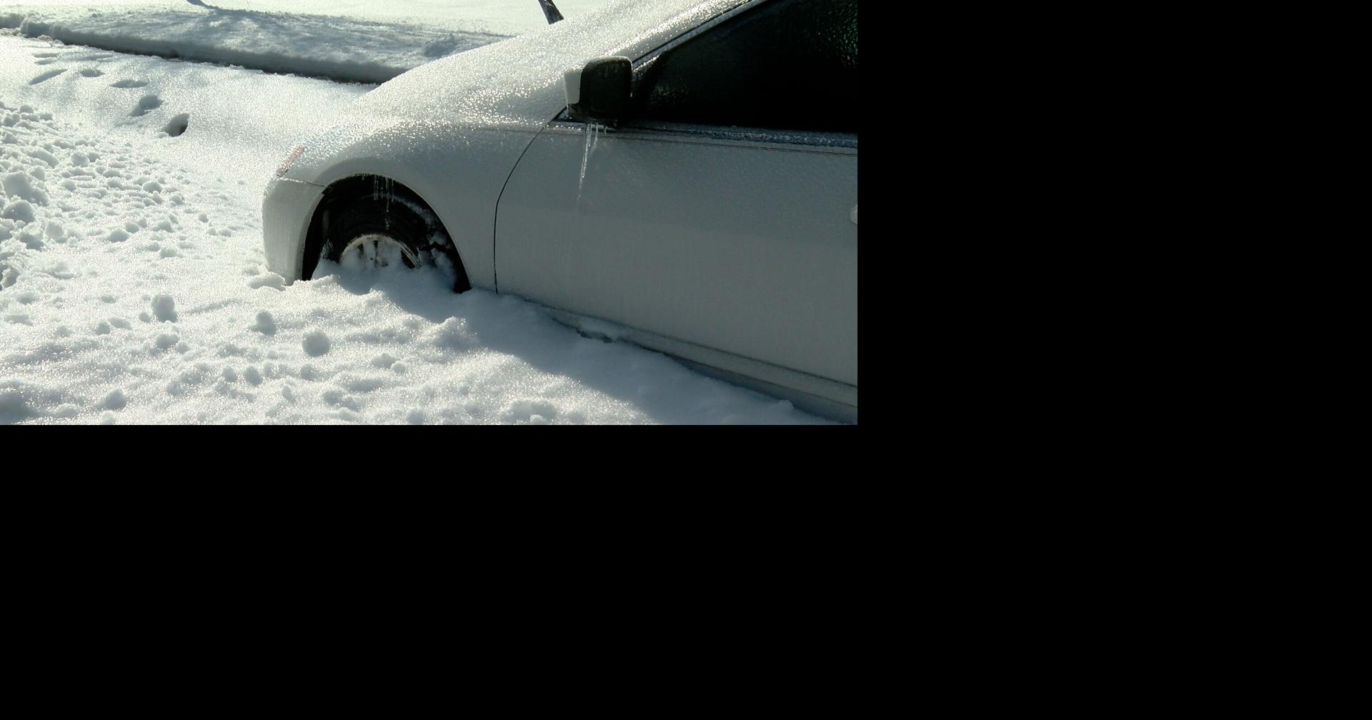 Abandoned cars create hazards on icy Dover streets